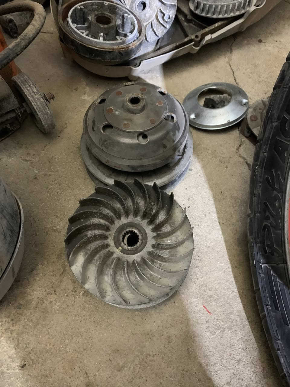 تفصيخ
فورزا 0.8
سكاي ويف 
ماجستا 
توصيل موجود 
***********
