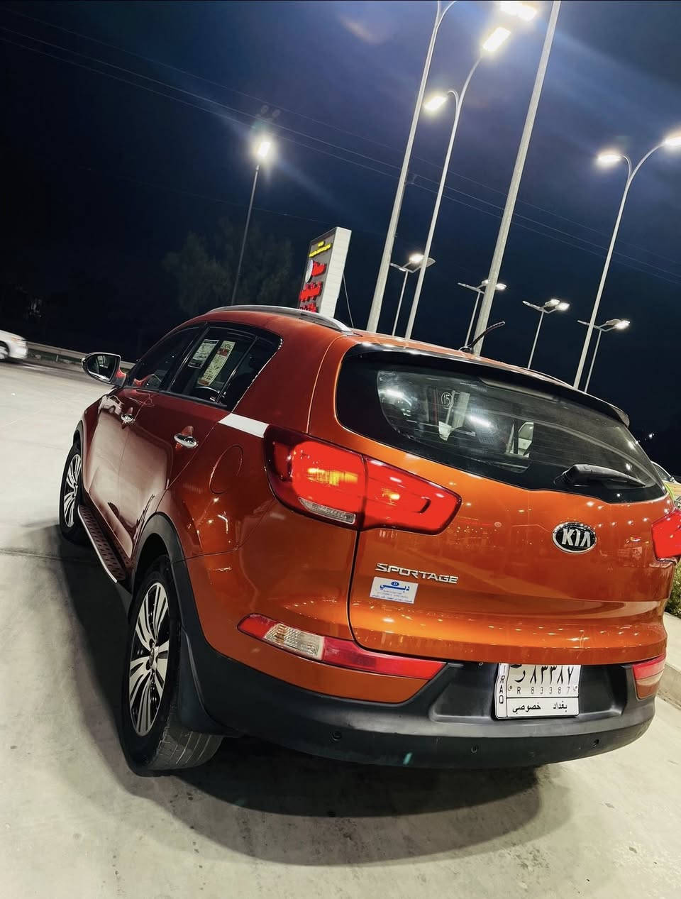 السلام عليكم..
سبورتج 2015 خليجي 
مكينه 2000 دوش
فول مواصفات 1/1 بنوراما حساس خلفي كامره لد امامي فول تحكمات
سياره جاهزه من كلشي كير مكينه خير من الله انطخت وصار بيها صبغ بدون دواخل ولا تبديل سونار مع الصور
السعر 139$
بغداد / البنوك
***********
