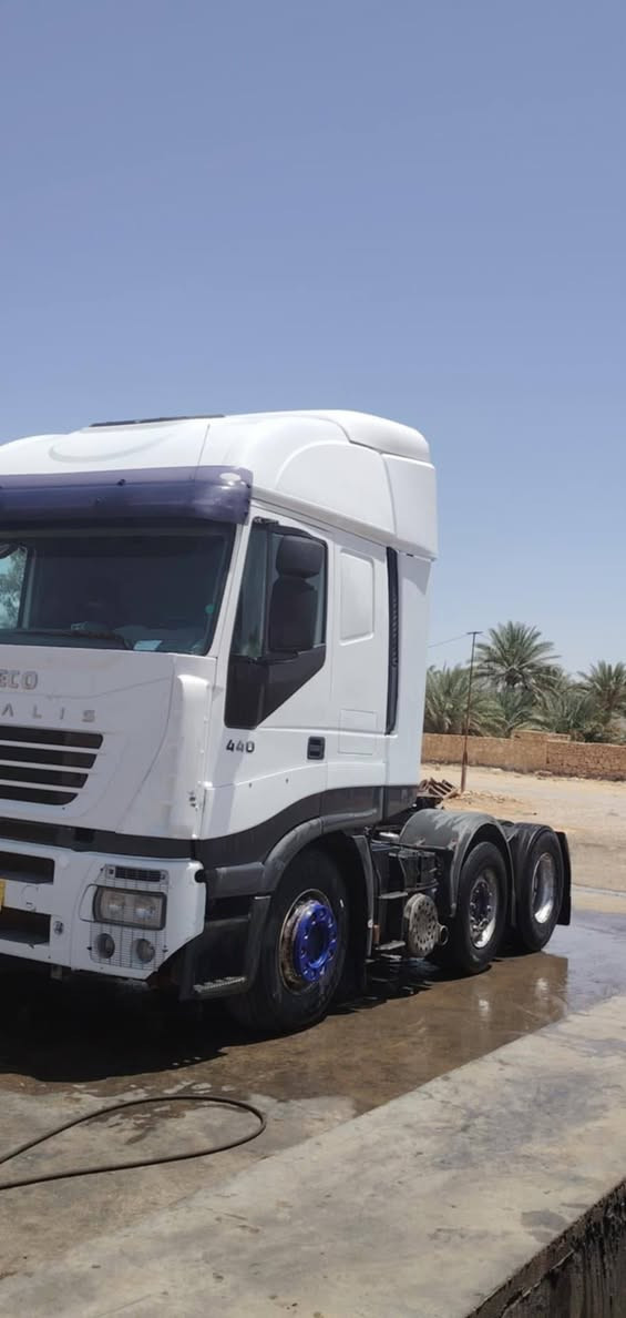 للبيع افيكو موديل(٢٠٠٢) ستارلس كير عادي تخم تاير جديد مكينه كروز 10  مكينه وكير مكفولات لا تبخير ولا تنقيص جاهزه سنكل امامي بدون تحويل للاستفسار الاتصال على الرقم ***********  ✋مكلف بالنشر✋
