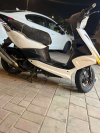 ماكس • حالة وكالة • شعب