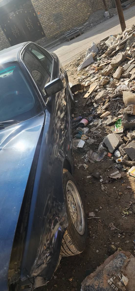 سلام عليكم شباب525موديل 92 مسكر عدل كير اوتو و مكينه كفاله تحفر تبليط والله و سياره بيهه حادث بسيط بل ليكدام يرادله بنيد وعطارات فقط مازدات موجود سمجه موجوده دعاميه موجوده  صبغته جديد كهربئيات شغاله سياره متروكه جانت وهسه معروضه للبيع مكانه بغداد مدينة الصدر  رقمه كربلاء تحويل سنويه ساقطه
سعر 38 وبيه مجال لشراي
مكاني بغداد
اتصال ***********
