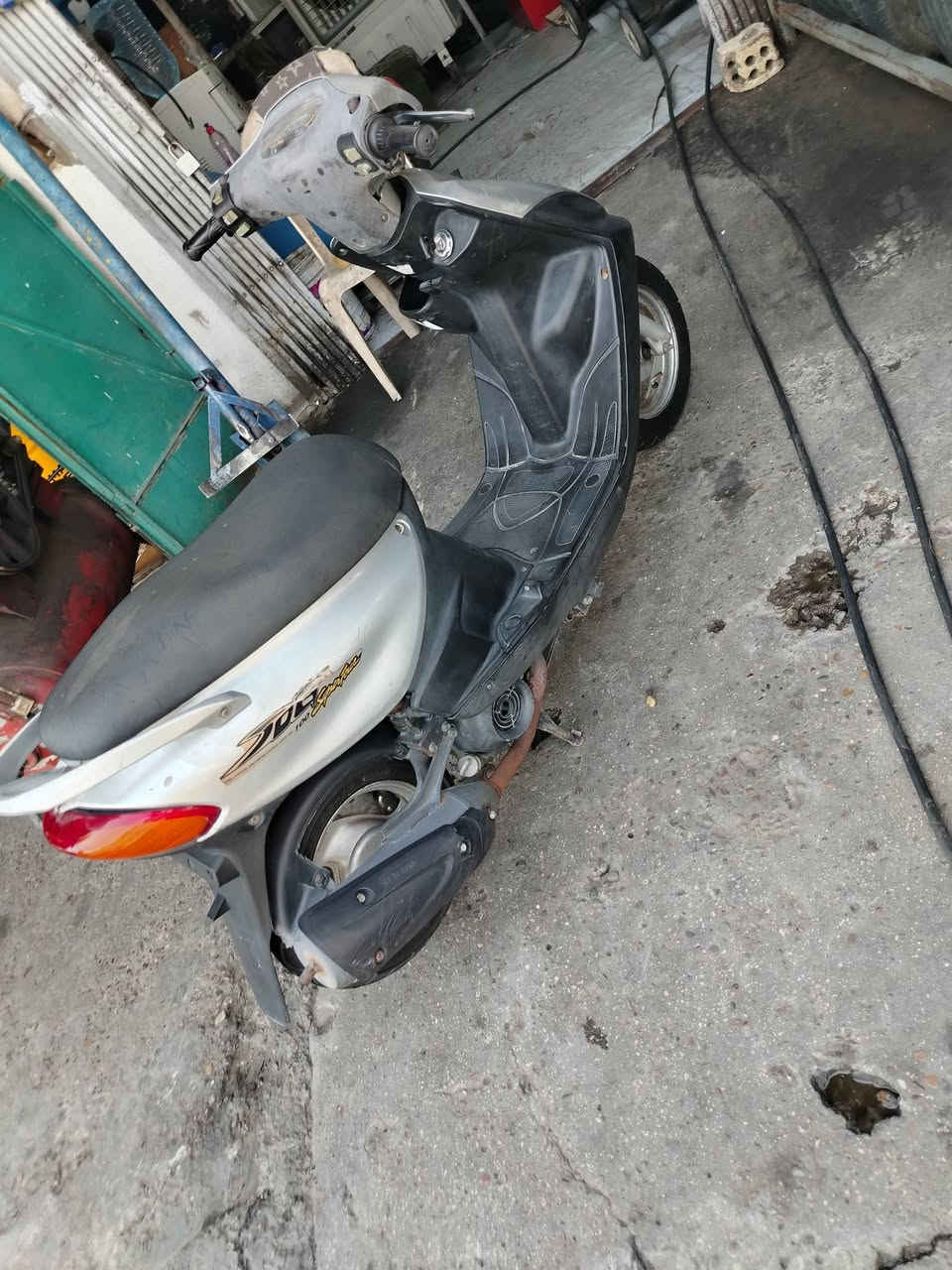 للبيع ماكس قجمة مال رمبه برغي مامفتوح بيهه السعر 450 المكان بغداد حي لعامل اتصال ***********
