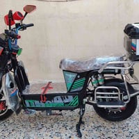 شحن حديث للبيع  استعمال قليل بعده جديد مستعمل شهر ونص فقط 6 بطاريات  م...