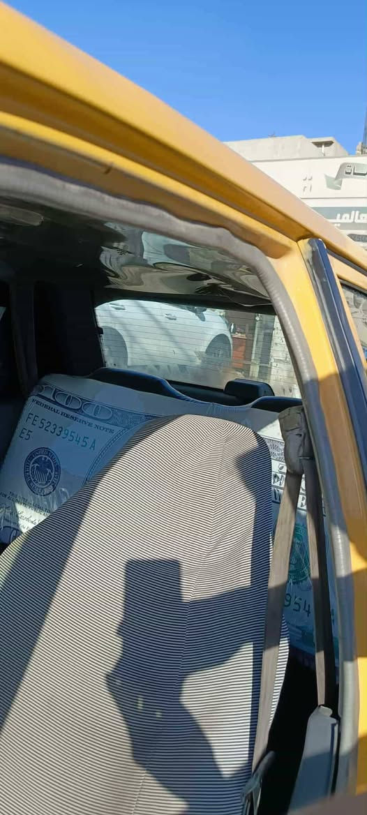 سلام عليكم سايبه للبيع موديل 2011 سنويه 27 مشروع وطني شرط التحويل طخم تايرة خط ابيظ  باتري جديد كير شرط محرك بي بخار قليل شويا صوتو خشن شويا هيئة غرامة عليا  مكان موصل حي الوحده تفاصيل خاص وتدلل آسيا ***********
