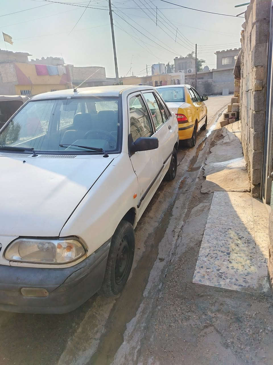 سلام عليكم سايبه للبيع موديل 10 رقم بغداد نكليزي باقي عله الستلام شواصي بلاديه مصفره غرامات شرط تحويل السعر 28 وبيه مجال بصيط مكان بغداد حي النصر رقم الهاتف (***********
