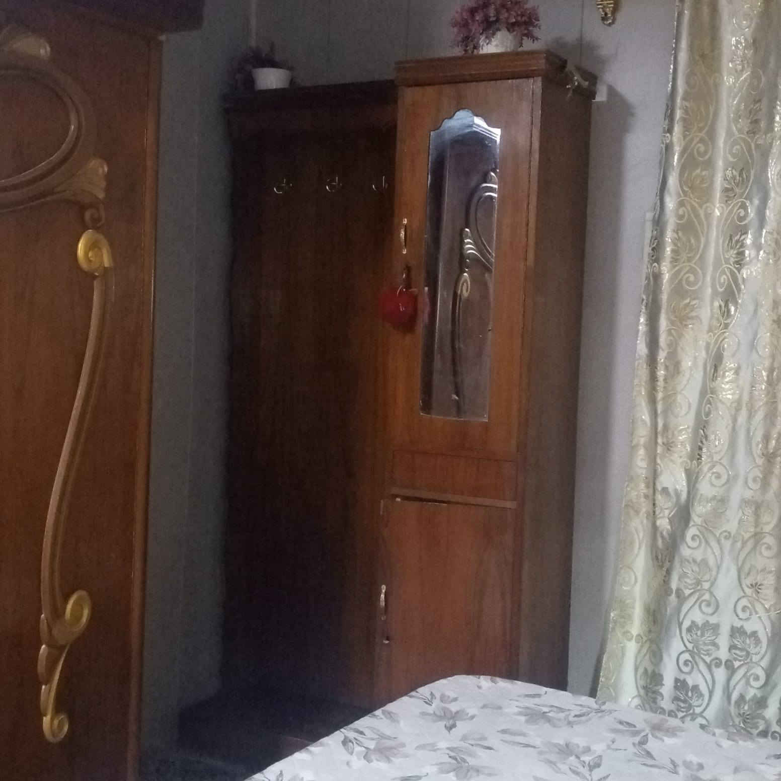 سلام عليكم غرفة نوم للبيع
السعر ٣٠٠ اللف وقابل للتفاوض
مكاني سبع قصور
*********** واتساب
