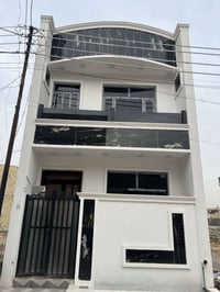 بيت للبيع مساحه75 متر  طابقين 3 غرف نوم بناء حديث بعده زيروه البوعيثه ...