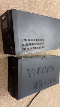 يوبي آس عدد 4 نضيفات  بسعر مناسب 07756568278