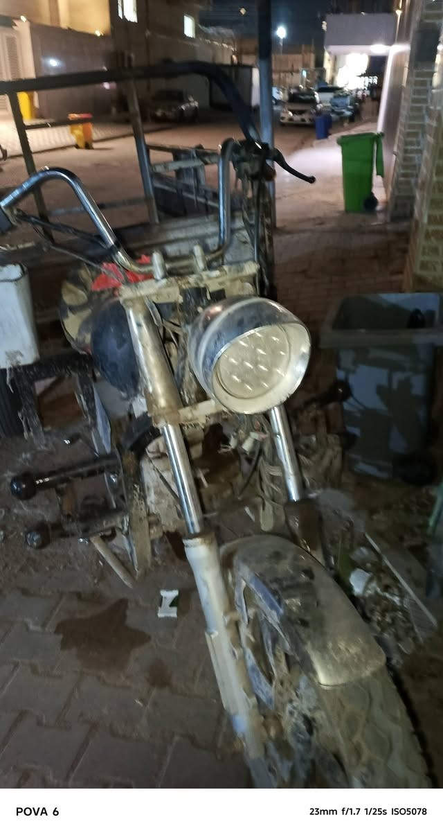 السعر 450 وبيها مجال كلك*********** مكان النجف حي الامير
