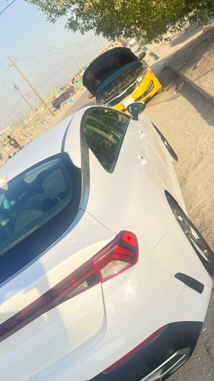 السلام عليكم// كي فايف موديل 23 فول ماعده الفتحه بدون تبديل بدون ارباك ماشيه 38 سياره جديده مكينه كير حداديه تبريد طخم تاير رقم معوقين ذي قار شرط وكاله سعرها 156 وبيه مجال رقمي واتساب ***********  عنواني ناصريه اسكان الصناعي
