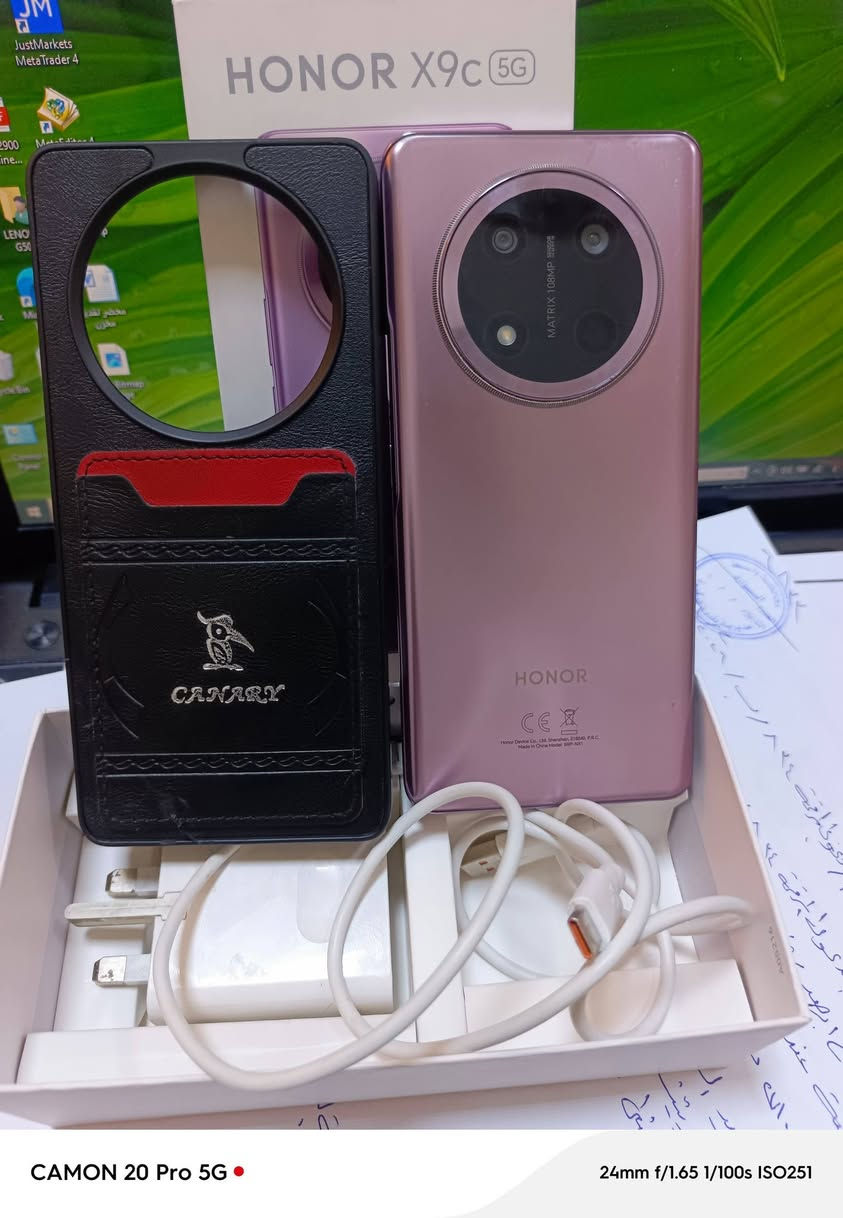 بيج العراب 

هونر X9c 

تردد 120Hz سلاسة عالية

ذاكرة 256

 رام  12/ 12

 بطارية 6600mAh(انسى الشحن) 

 شحن سريع 66W
 
السعر 330


**إذا كنت صاحب هذا الإعلان وتريد حذفه لأي سبب، رجاءا أرسل رسالة إلى الدعم الفني**