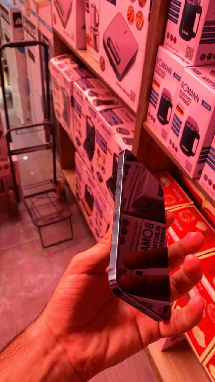ايفون 13pro max
بطاريه 84🔋بلادي 

ذاكره 256

الجهاز مكفول فقط الفطر بل ضهر 

الجهاز بلادي ما مفتوح ولا مبدل بي شي

السعر 650الف

نادر الثالثة 

***********
