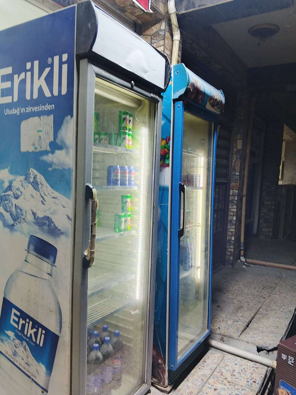 سلام عليكم الوحدة 175 مكان الغدير مقابل مطعم النعمان ***********
