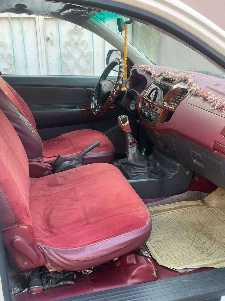 سلام عليكم تيوته موديل 2014 رقم نجف انكليزي تبريد تدفه شغال محرك مكفول مامفتوح كير مكفول شاصي مكفول اكسل مكفول سعر 150 رقم الهاتف ***********(***********
