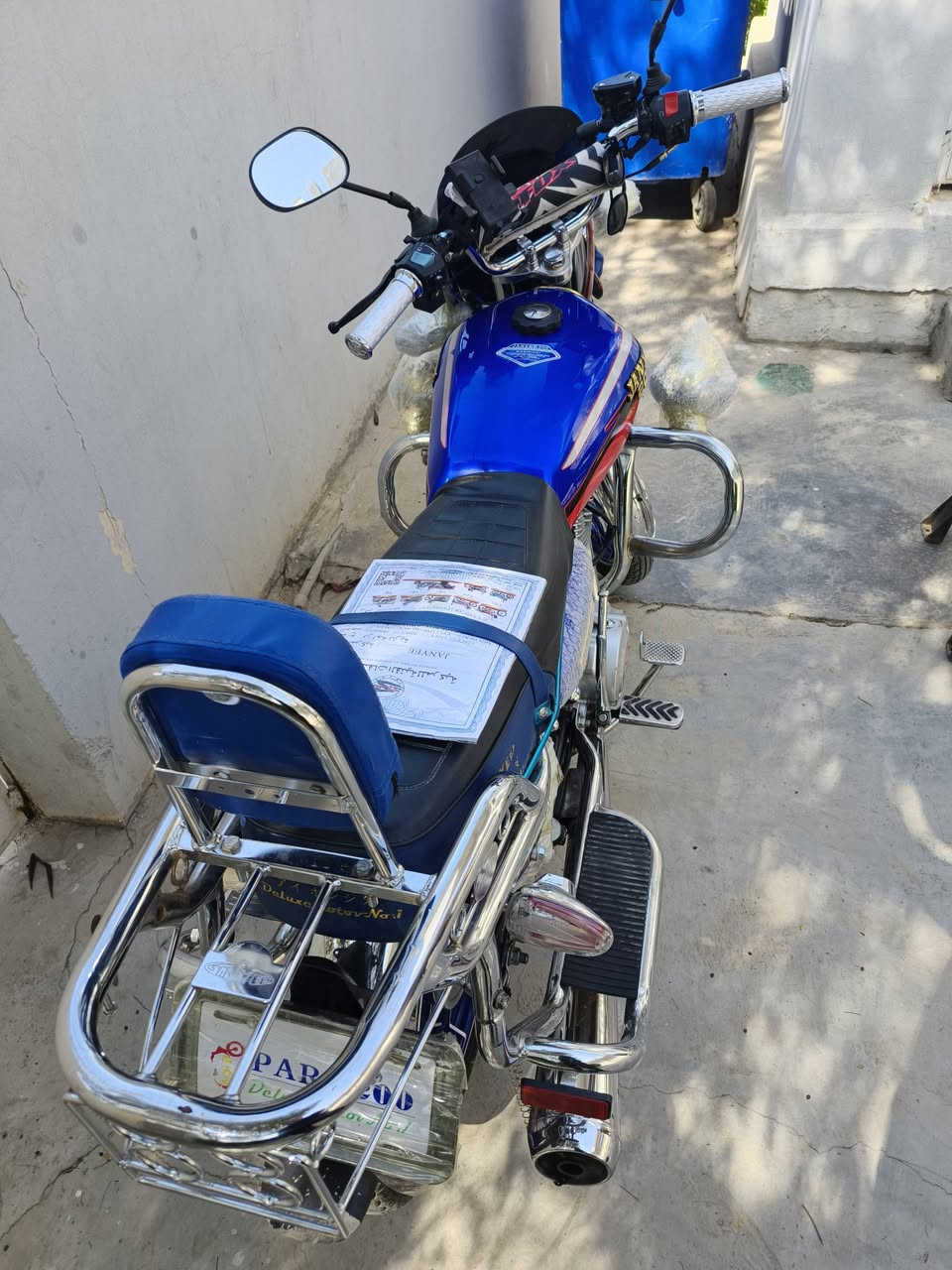 سلام عليكم اخوان عندي دراجة للبيع 5 كير السعر 800 مستعجل عالبيع نضيف شركة بعدة والله مكاني كركوك ***********
