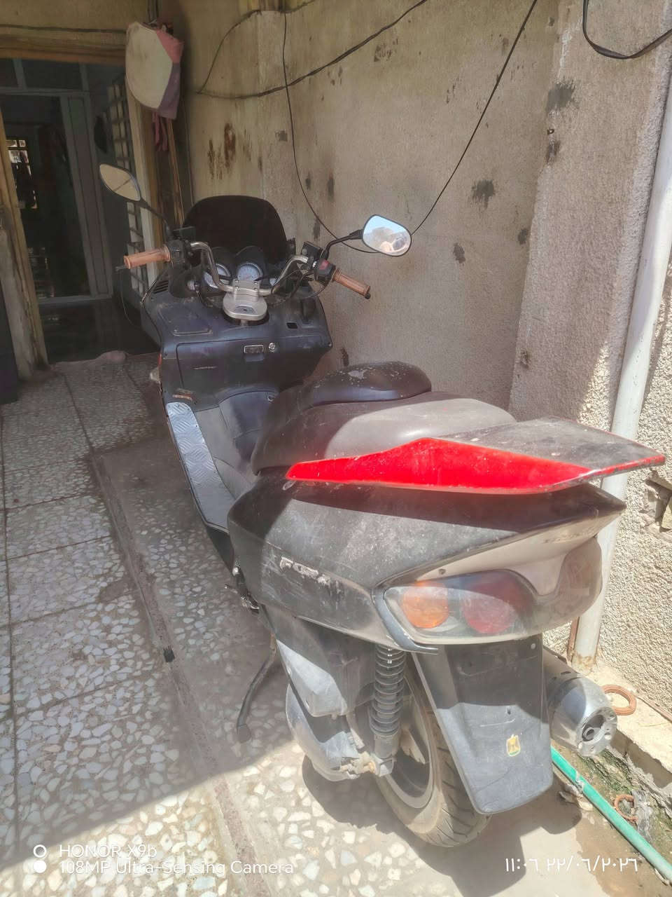 سلام عليكم فورزه 06 للبيع مكينه مجفت جديد دبلات خلفي جدد تاير خلفي جديد باتري جديد شغاله مابيها شي
٢٠٠ قفل بيع مستعجل السيديه تقاطع درويش ***********
