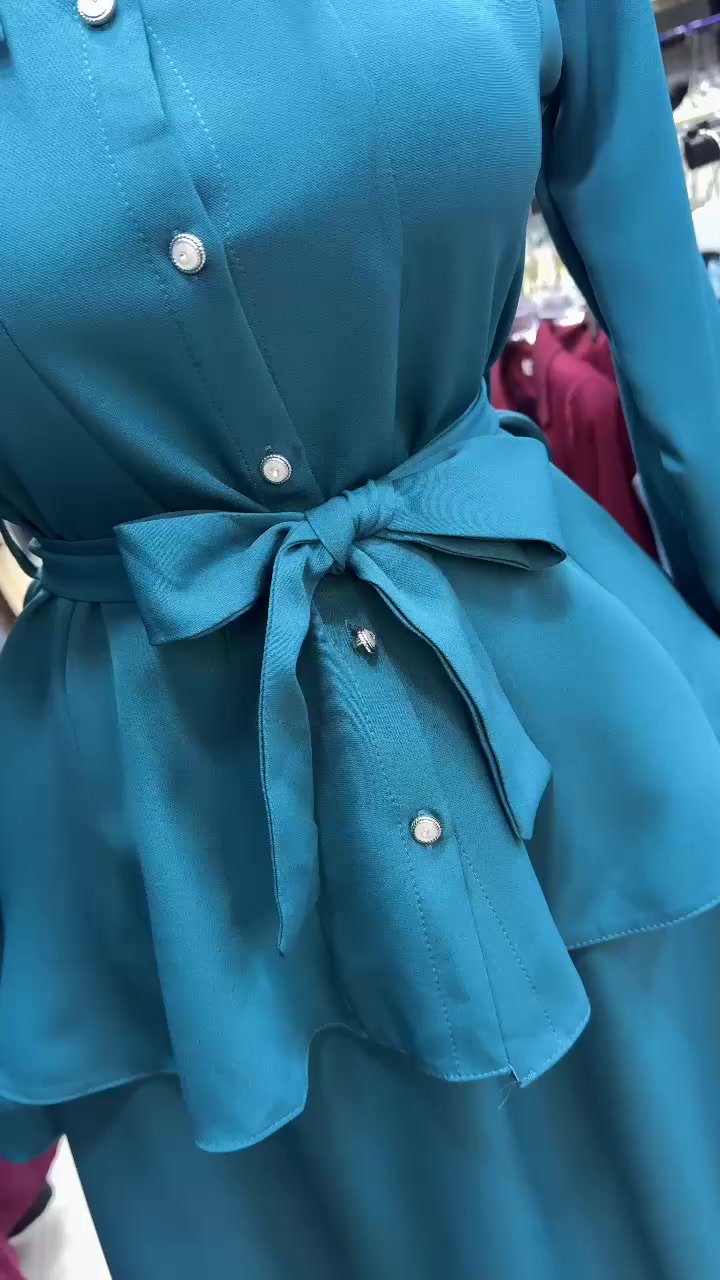 جديدنا 🌹🌹
كوستم تنورة 4 الوان  روعة ..
التوصيل داخل النجف 3 الاف 
العنوان النجف / خان المخضر شارع مجمع علاء دوش ..للاستفسار عن الاسعار والاحجام مراسلة الصفحة او الاتصال على الرقم ***********
