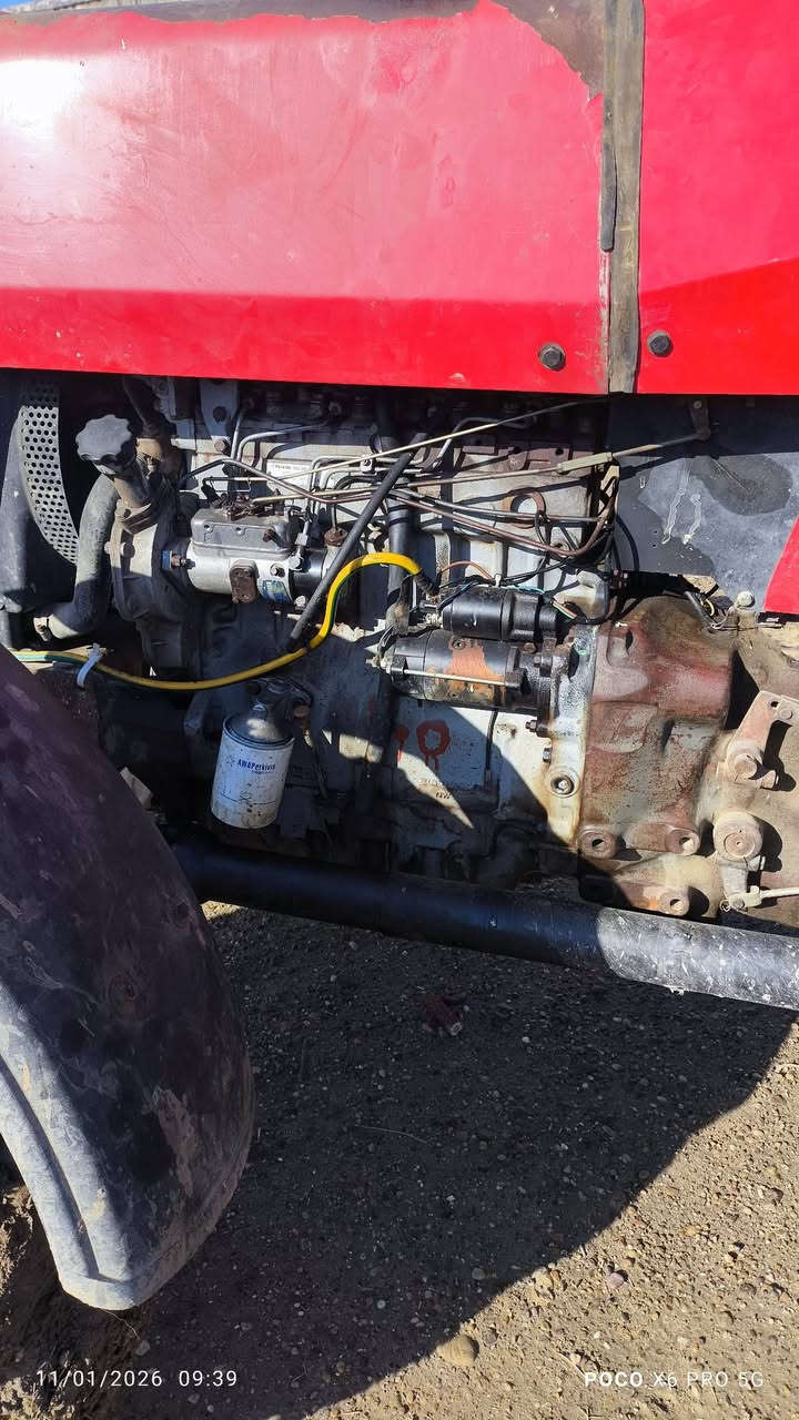 السلام عليكم مكينه فوركسن حجم 75 دبل اكسن جديد محرك وكير  وهدروليك شرط الشغل  مكينه فول مثل ما موضحه بل صوره المكان بغداد المكينه بدون***********
