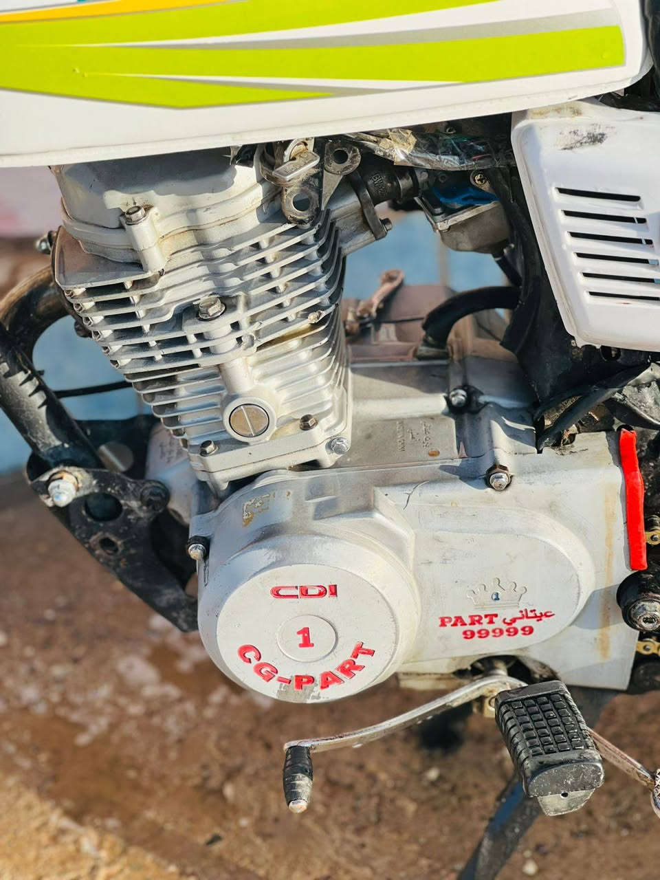 للبيع حربي معدل يخوف محرك معمر جديد ولفات01السعر 250وبي مال شي غليل اتصل وبيك خير وتدلل ***********
