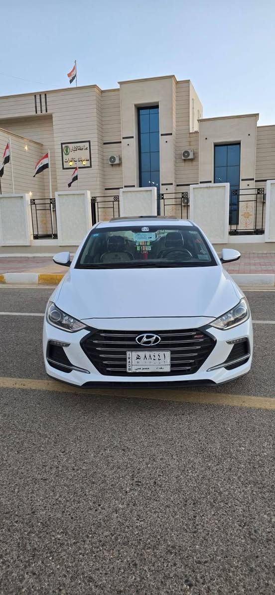 سلام عليكم للبيع انتره سوبر موديل 2018 رقم بغداد تحويل مباشر ماشيه 220 تفاصيل سياره بل سونار تخم تاير جديد صدر جديد محرك كير كفاله سياره جديده مال جناي بعد أحلى من صور مكان السياره الانبار هيت السعر 142 وبيه مجال لشراي  ***********
