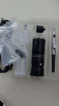 مستحضرات تجميل • متوفر