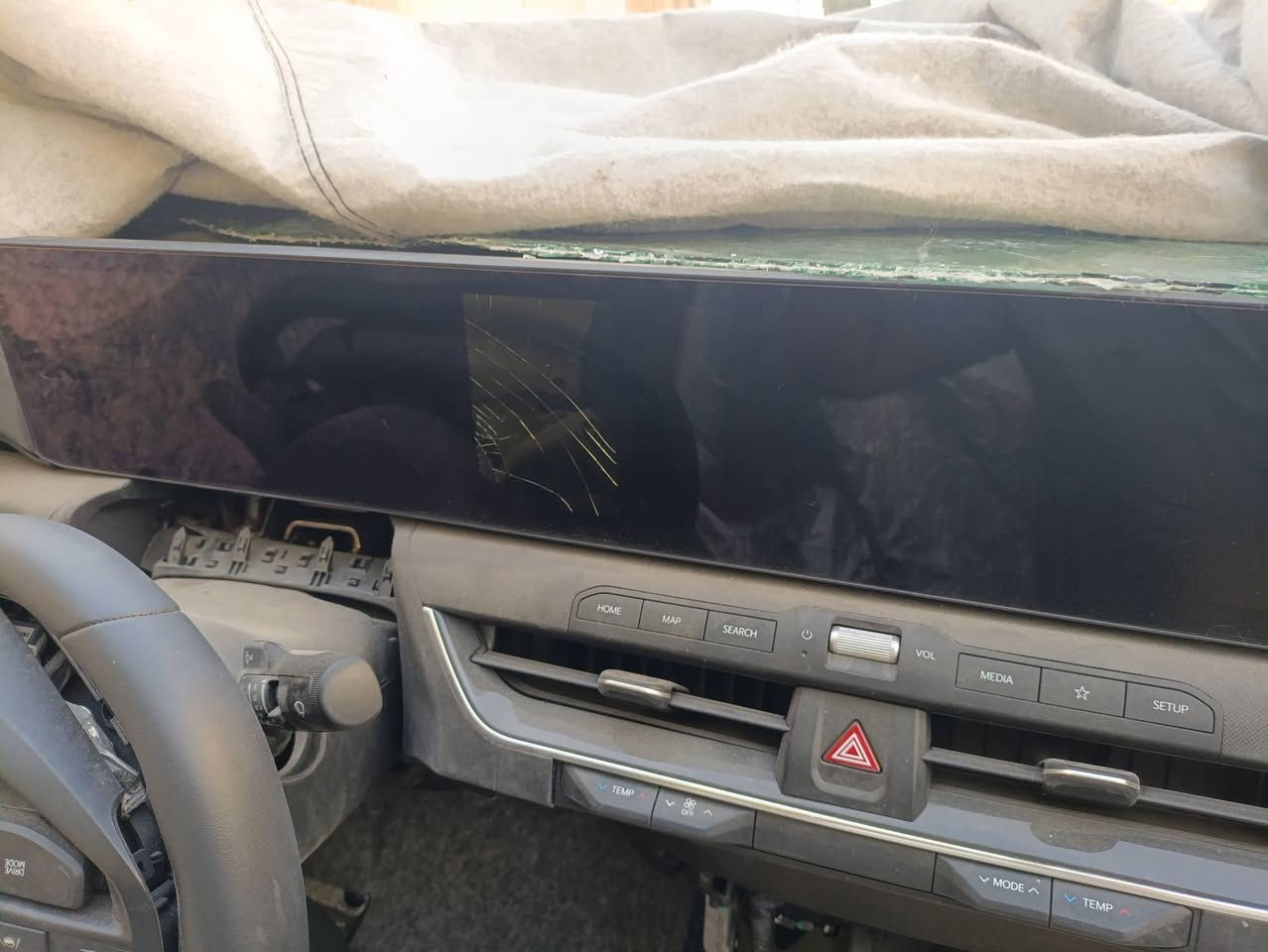 قطع K4
مكينه
باب الصدر الون فيلي
قماره
جاملغ خلفي يسره
سلف
دينمو
كمبريسر
بواري تبريد
دشبول
شباك ماسحات
ماطور ماسحات
ماطور ستيرن
مشط
دبلات
بولبرنات خلفيه
قاعدة فيوزات داخلية
فرس بطاين جاملغ خلف من الداخل
للاستفسار ***********
