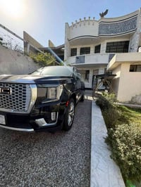 يالله سلام عليكم جمسي دنلي موديل 2023 فول مواصفات للاخير  سعر سيارة ٥٥...