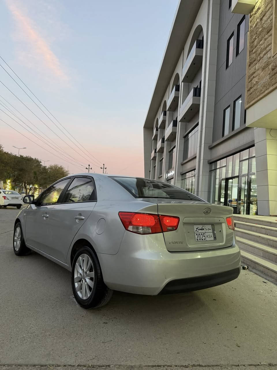 سەرەتا بەناوی خوا🤍
كيا سيراتو 2008((بڕاوە.بڕاوە))⚜️
بةتامي ساق 
❄️تەبرید لەسەر سویچ🔥💥
ویل گەورە🛞
بەنزین زۆر کەمەخوا 🔥
 بێ دەعم بێ لێدران 
 بي كةڤر كوراو ئةو شتانه 
بل پاکەتتە((📦📦))
سەقفی بۆیاخی نیە شوشەیە شوشە((✨✨))
سەیارەکە مەکینە ١٦ ((مەرخوبە)🌹
گێڕ و مەکینەی بەشەرتی ١٠٠ فیتەر💯
!کامل جائیز کراوە 📦 
سعری:  تةلةفون بةكة ئةكةر مشتريت لةخةزمتام 
ژم :***********
