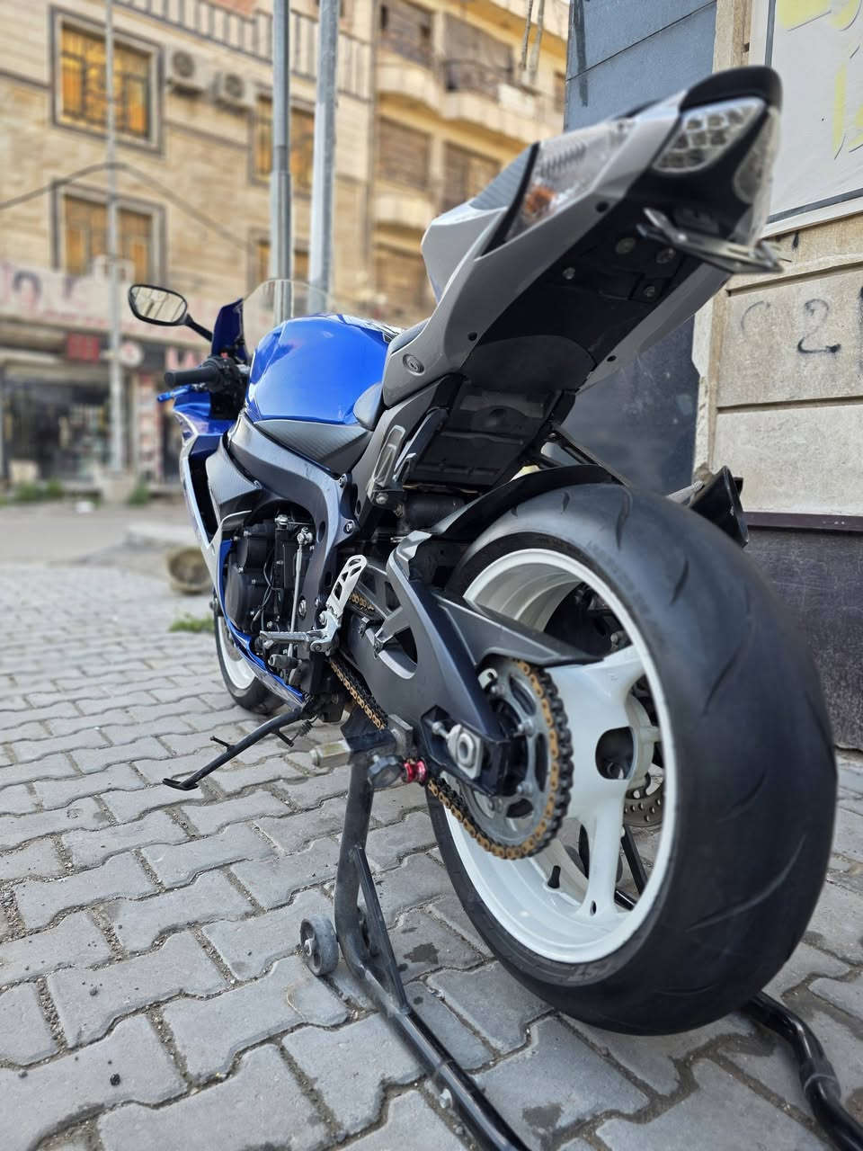 GXSR 750CC
دراجه مال مزاد تفاصيل الدراجه كامله بمقطع فديو بصفحه منزله 
او راسلني واتساب ادزلك تفاصيل كامله 
***********
الملك لدراجات اليابانيه
