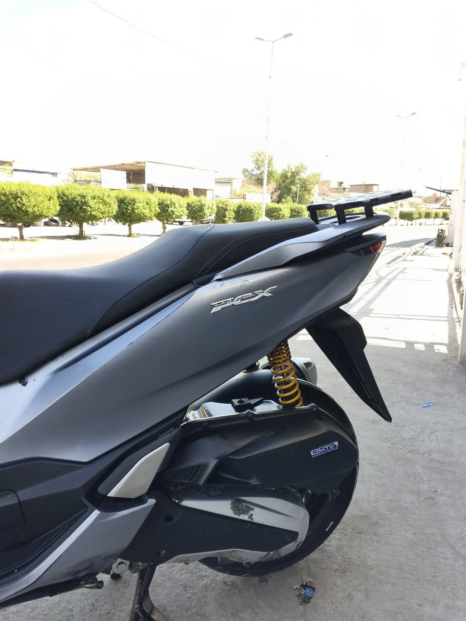 السلام عليكم
PCXنوع
موديل 2024 الجيل الرابع
دراجة كلها ع بلاد بلك ممبدل
تايرات زوج اليوم شديتهن جدد بالخط الجديد بعدهن 
نزلتها من الرمبة29/1/2026 اخذتها 21
وهسه اريدها 15 مع العلم الدراجة بحالة الوكالة مكينة خرسة شلعة ومعدل تشك الكاع مابيها شي ميشتغل كلها شغاله حتى السطاب لايت حساس تدفئة حساس ازدحام شمعات ولادات بلادي حساس تاير حساس ستاند دبل اشارة امرايات اصليات سيباية اصلية حديد العنوان الحرية الدولعي رقمي***********
