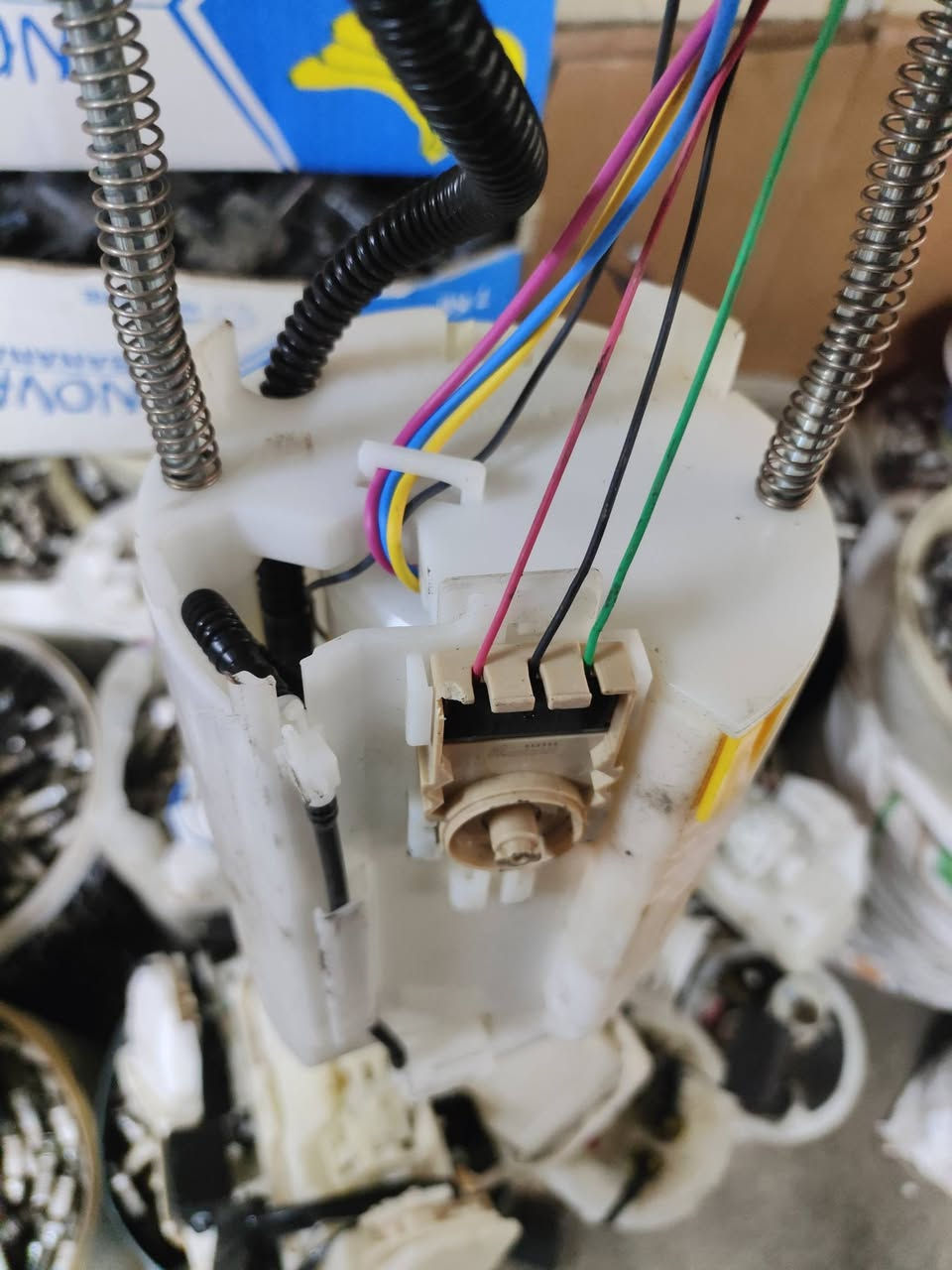 قواعد فيت بم ياباني 3خط 
سعر القطعة 40جملة العدد 19
للاستفسار الاتصال على الرقم التالي
***********واتساب 
يوجد لدينا توصيل كافة المحافظات
