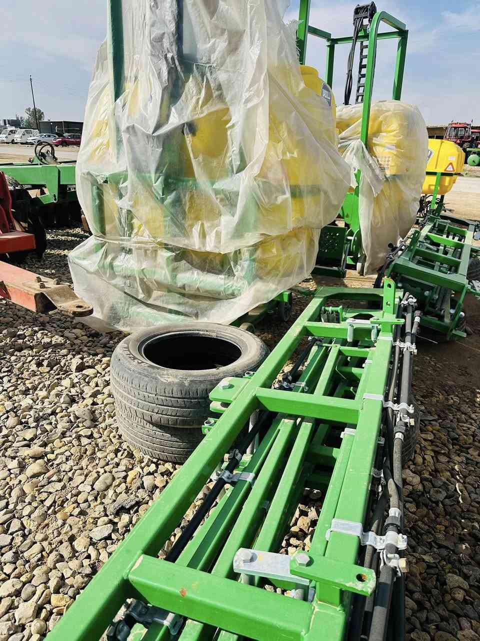 السلام عليكم للبيع مرشات تركيه جديد ومستخدام حجم (600) + حجم (400) لتر العنوان واسط الزبيديه للستفسار اتصل ***********
***********
