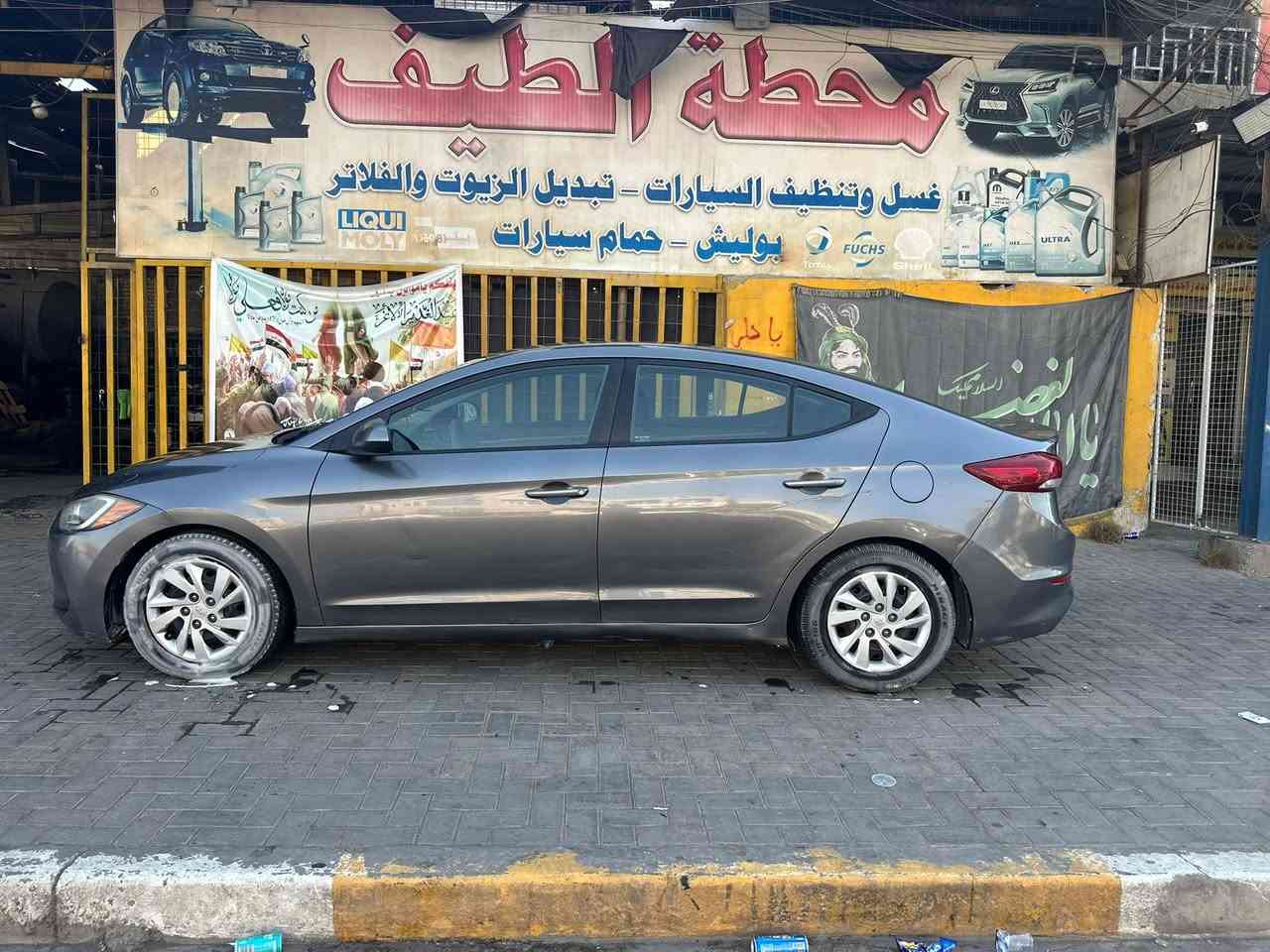 سلام عليكم 

للبيع النترا موديل2018 وارد امريكي 

رقم اربيل بأسمي تحويل ثاني يوم 

حادثها الوجه مال قبق الصندوك بدون دواخل بدون ايرباك بيها ملاحظات هنا بلعراق بدون صبغ 

للأستفسار اكثر ***********
