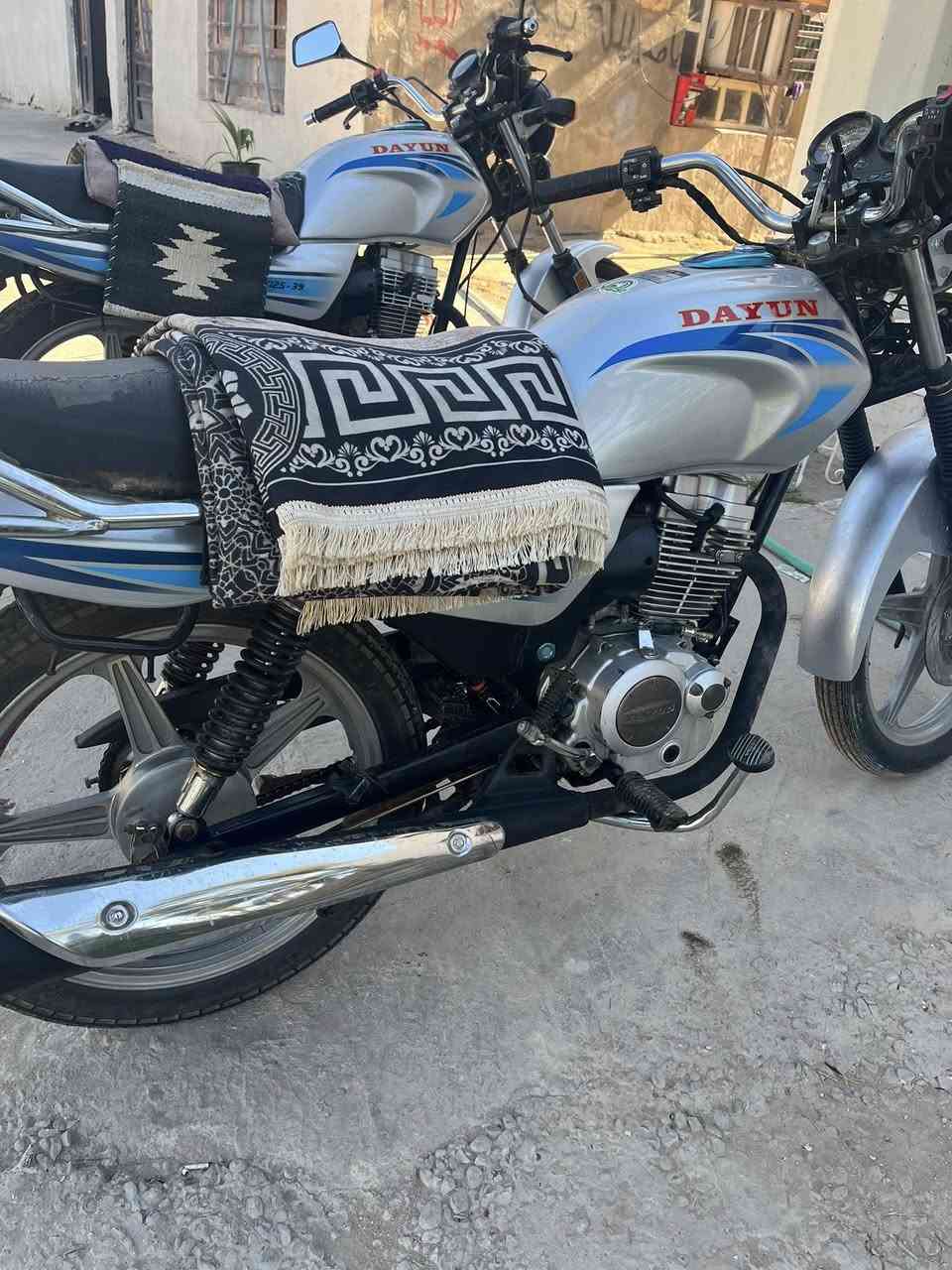 دايون موديل 22 كلك كلك دراجه كامله من كلشي السعر ٧٠٠ وبيه مجال
***********
