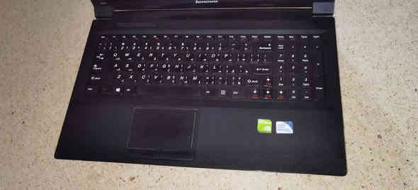 السلام عليكم لابتوب لينوفو B590 ماتذكر تفاصيله جان شغال بس شاشته انكسرت تبديل الشاشه اكو ب35 واكو ب50 بدون شاحنه شاحنته ب10 الاف مكاني حله السعر 75 وبي مجال بسيط ***********
