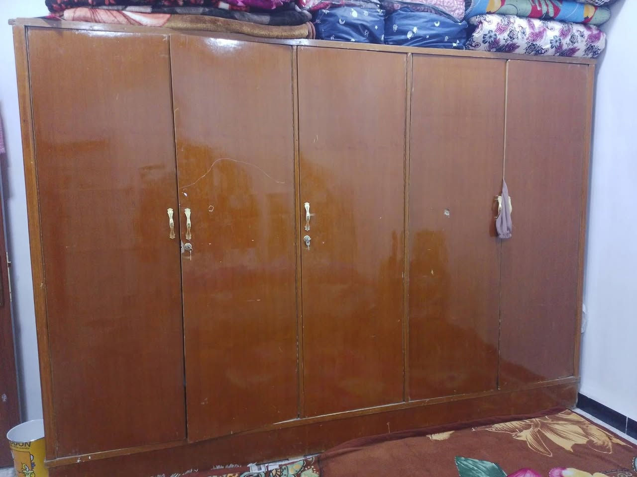 للبيع ***********
