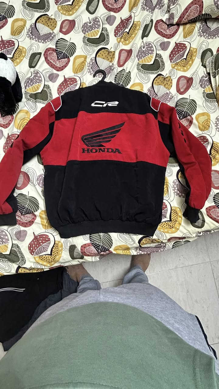 قمصله هونده اصليه باله قياس اكسل سعر 40الف مكان القاهره دلفيه


**إذا كنت صاحب هذا الإعلان وتريد حذفه لأي سبب، رجاءا أرسل رسالة إلى الدعم الفني**