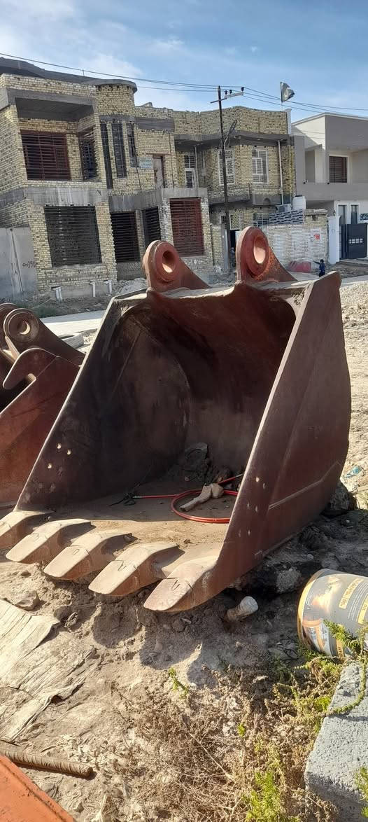 كيلة جلاد للبيع بلاديه  عرض ١١٠سم  نضيفه كلش حفارة حجم ٢٣٠ وفوك بيم ٩٠ السعر١٢ ورقة  ***********٦
مكاني ذي قار الرفاعي.
