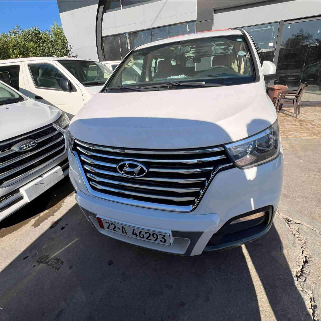 اللهم صلی علی نبینا محمد
هـیوانداي ستاركس 
مودیل ٢٠٢١
كاز مفتوح كیر عادي
رقم و سنوية جدید
بدون صبغ
ماشیة ١٠٨ الف كم 
***********
عنوان// اربیل شارع ٤٠ مدینة معارض مقابل معمل بیبسي
اسم معرض (معرض باصات)
