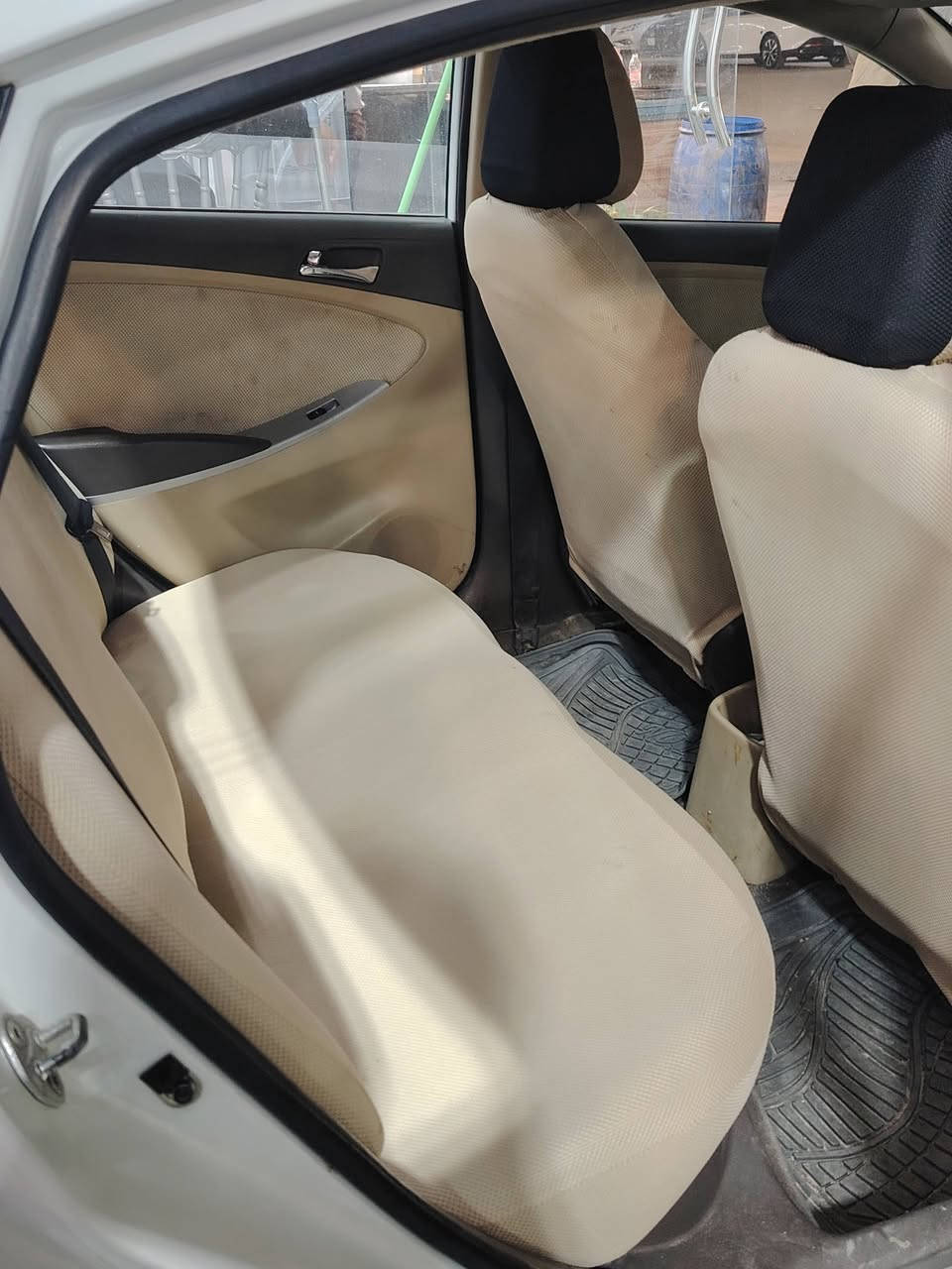 *2014
*فتحة
*1600
*تحكم استيرن 
*كامرة دوارة
*اربعة دسك
*مثبة سرعة
*شاشة
*فول واحد على واحد
*اشاير بلمري
*لد امامي خلفي 
السيارة بيها بيها باب صبغ ودواير الجاملغات فقط حلوه وجاهزه وخير من الله مالت جناي رقم دولي اربيل مداور وكالة سنوية 2030 وحلوه مكان السياره النجف الاشرف سعر السياره 108وبيها مجال قليل للشراي مو شراي ما عجبك السعر اكتب الله يرزقك واعكب المنشور 
واسف على الاطالة ***********
