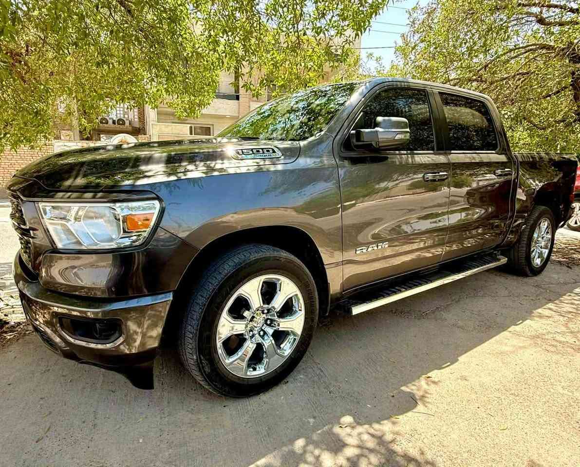 RAM2023
السيارة ب اسمي 
رقم سليمانيه 
كلشي موضح بالصور

مراوس حسب القناعه 
كورلا او كامري
للاستفسار 
‏‪***********‬‏
