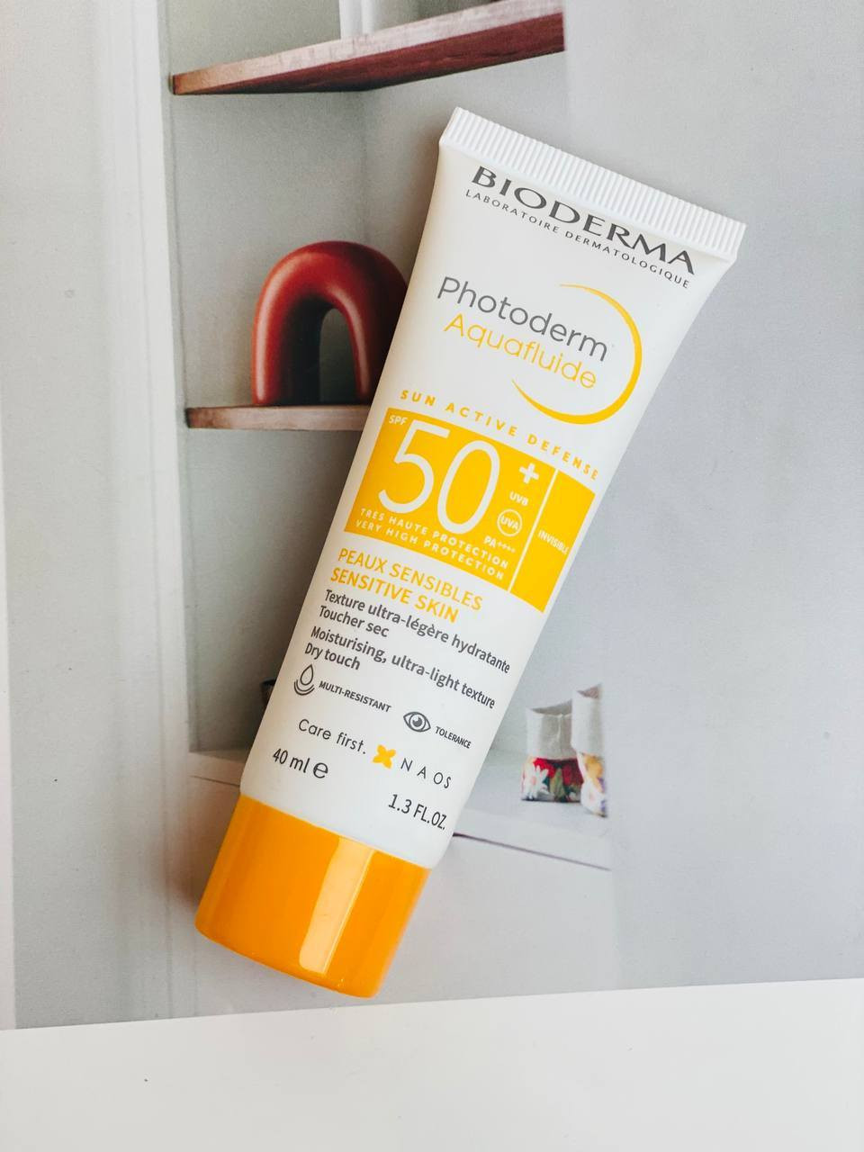 واقي شمس بيودرما الأصلي الفرنسي 🇫🇷 ☀️ ✅ Bioderma 

🔹 يتميز هذا الواقي بمفعول فائق مقاومة أشعة الشمس فوق البنفسجية 
🔹 كما أنه آمن على البشرة ويحميها من حروق الشمس ومن الآثار الضارة لأشعة الشمس
🔹مقاوم لشيخوخة الجلد المبكرة
🔹ومناسب لجميع أنواع البشرة والحساسة
🔹يمنع الأفرازات الدهنية المزعجة في فصل الصيف والشتاء
🔹يعطي ترطيب عميق للبشرة
🔹متوفر في جميع أنواع البشرة
المنشأ فرنسا الأصلي🇫🇷 
السعر 10 الاف 
. 
. 
#الايك #تعليق #واقي_شمس


**إذا كنت صاحب هذا الإعلان وتريد حذفه لأي سبب، رجاءا أرسل رسالة إلى الدعم الفني**