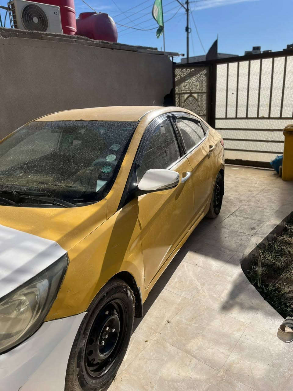 إسلام عليكم  اكسنت  مديل 12  رقم بصره مصفره هيئه وقرامه مكينه جديده كير عادي عوزه عينه وصينيه  بيه طخه بسيطه بل جاملغ خلفي مصلحه  مصبوغه عام  واصل ابيضّ  حداديه نص عمر. دواخل جدد  السعر 62 وبيه مجال  المكان البصره ام النعاج  الرقم ***********
