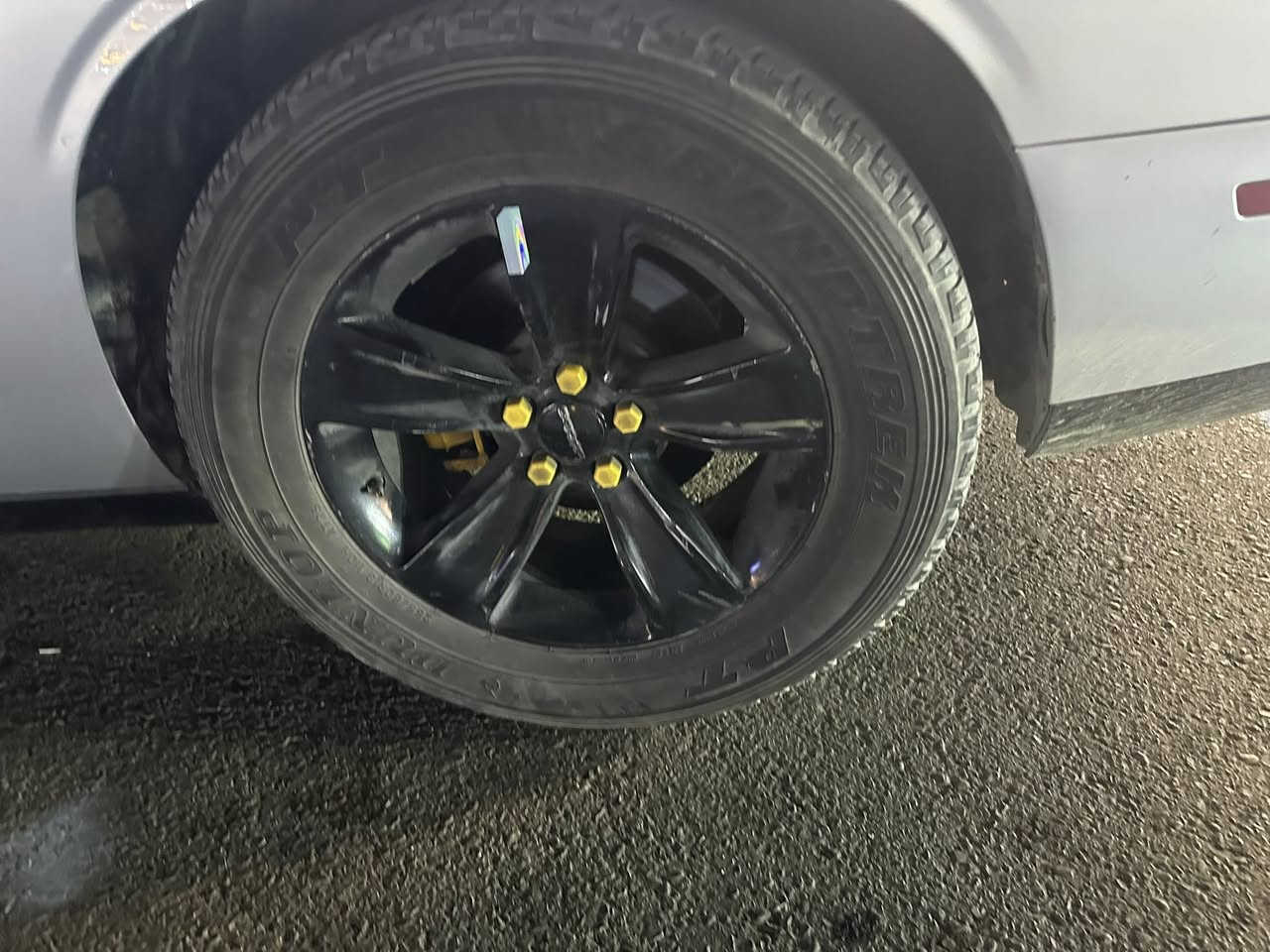 السلام عليكم عدي هاذا الويل اريد اراوس بغير شكل الي عنده ينزله بتعليق اني ادخل عليه يكون ويل ١٨ الي عندي عشرين
