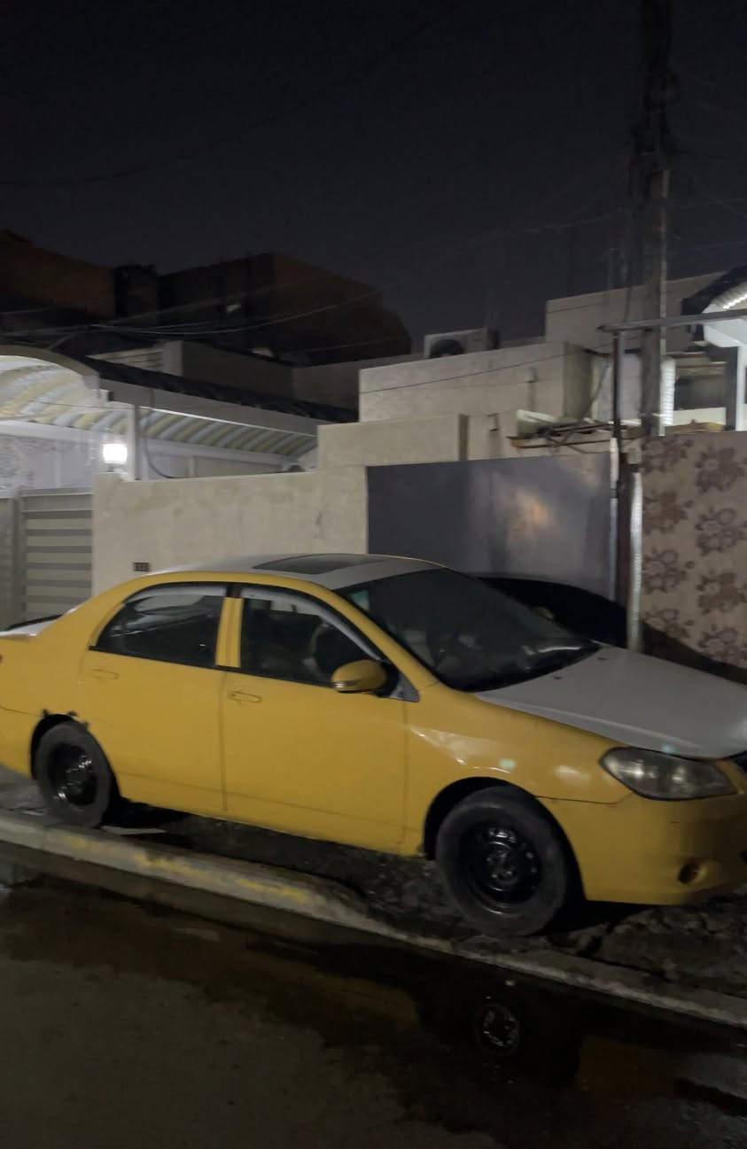 بي واي دي ٢٠١٣ جاهزه من كلشي بيه تبديل باب خلفي وبيه جراد ولخامس يفلت سعر ٤٨ وبيه مجال ***********
