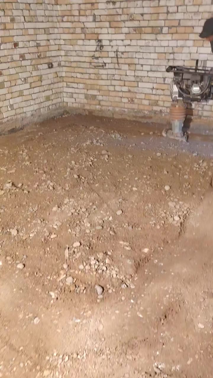 حدل وفرش سبيس وصب الارضيات  ووتسليط السطوح ودرجه أولى وبأسعار مناسبة
***********
