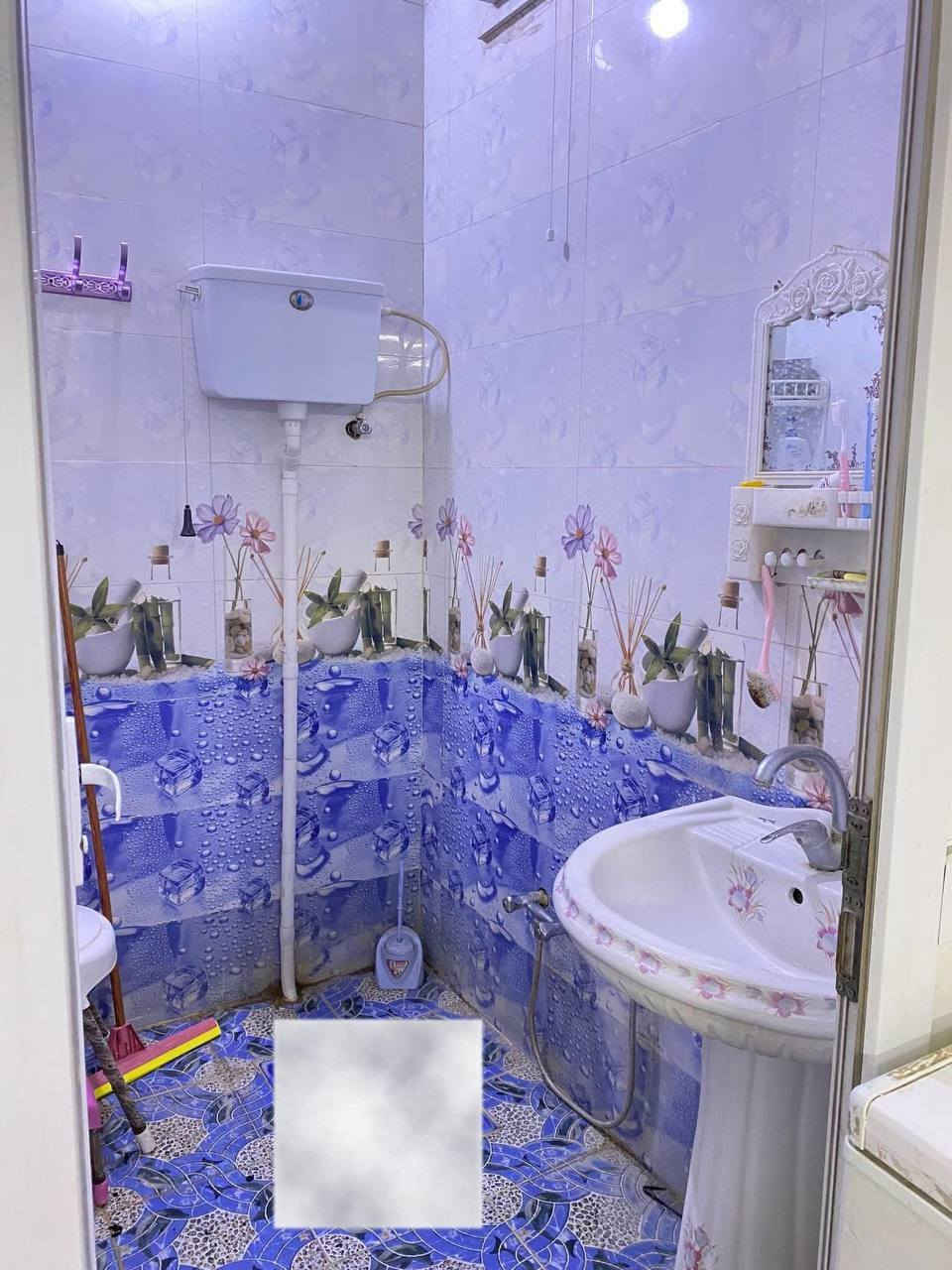 يا الله بيت للبيع المساحه 68 متر النجف الاشرف حي ميسان شارع عين 10 ركن موقع حلو غرفه صاله واستقبال ومطبخ ارضيه مرمر سيراميك الجدار اساس صب السقف كونكريت ناقص تشاريف ولبخ الواجهه الاستفسار مراجعه مكتب بركات اهل البيت***********
