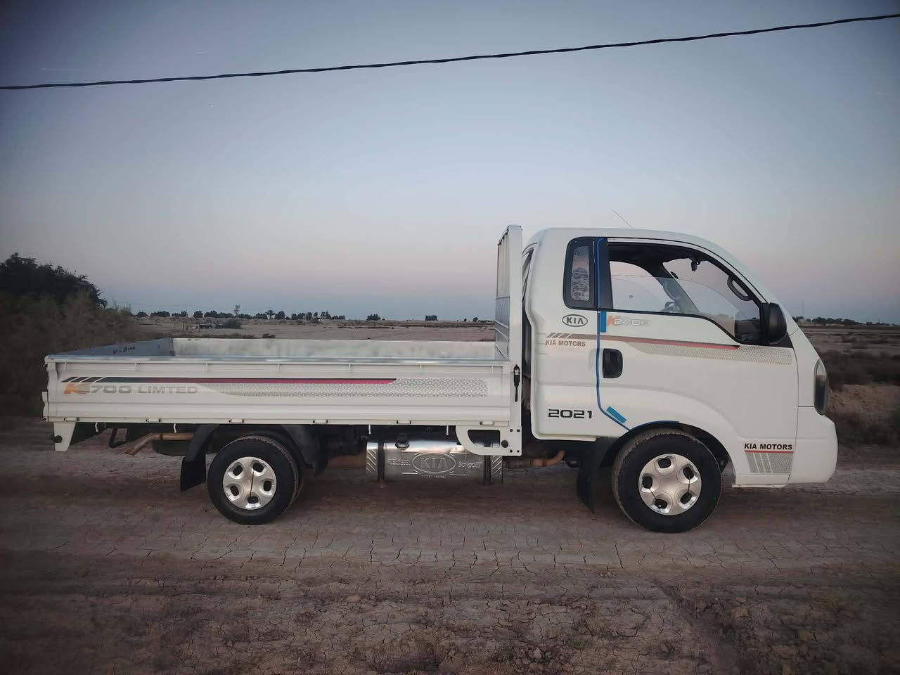 موديل 2014/رقم  واسط  /  
 ومكان السياره بابل الشوملي  
مكفوله كفاله عامه 
ترايك وين مايعجبك.  تبريد شغال
السعر 108$
 الشراي يتصل.           *********** مامتواجد  على الفيس مكان السياره بابل الشوملي
