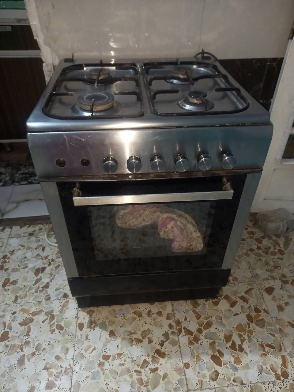 طباخ للبيع اربع عيون نضيف جداا مكاني بابل طهمازية السعرر ٩٠وبي مجال


**إذا كنت صاحب هذا الإعلان وتريد حذفه لأي سبب، رجاءا أرسل رسالة إلى الدعم الفني**