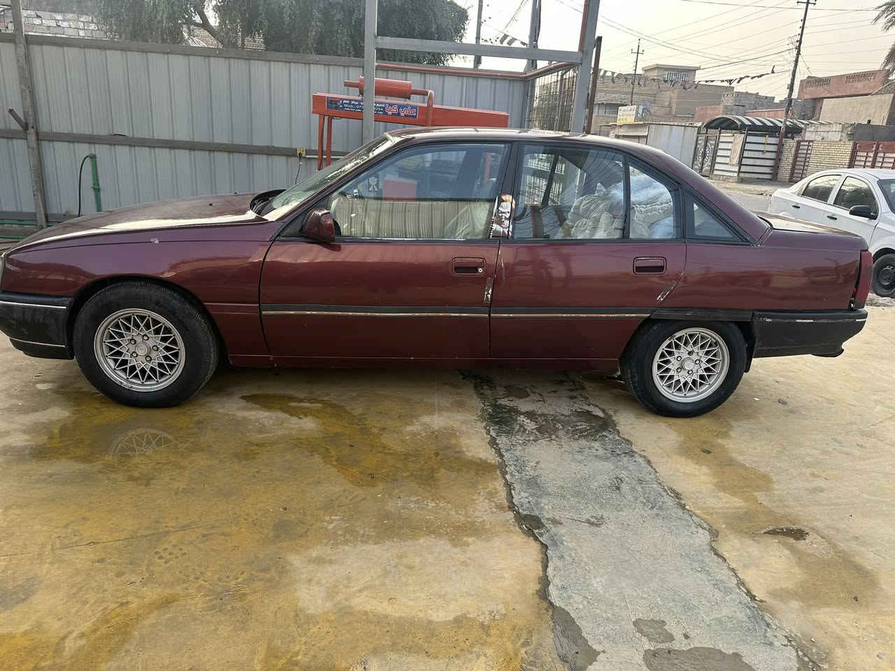 سلام عليكم أوبل اوميكه موديل 88بسمي رقم ديالى جاهزه نكر وطلع لبصره شرط ٢٠٠تمشي سنتر لوك تقفل بيهه منضومه دمام شاشه سعره 35وبيه مجال
***********غير متواجد على النت
